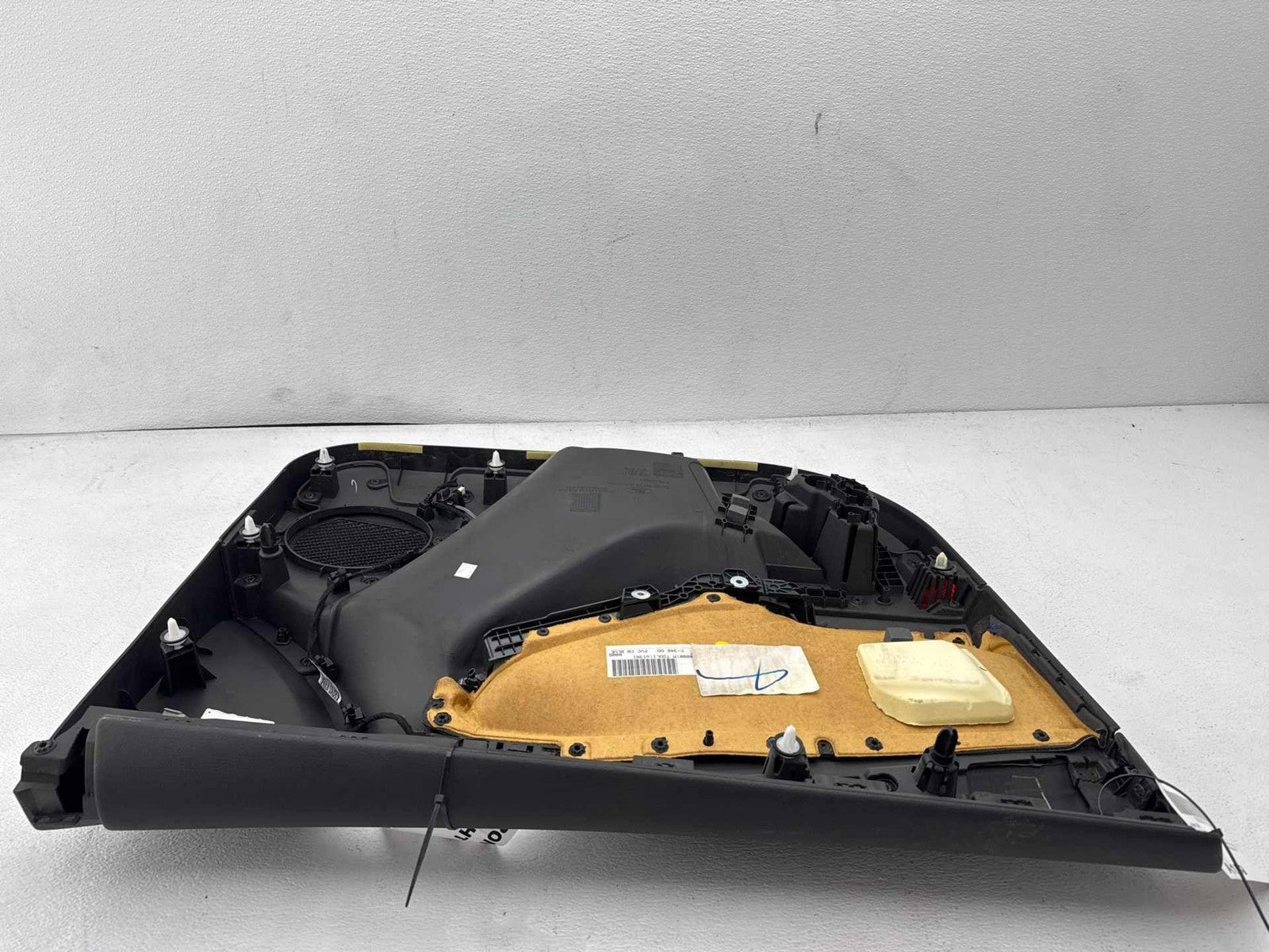 16-18 Ford Focus Rs Front Right Door Panel Trim Cover Oem