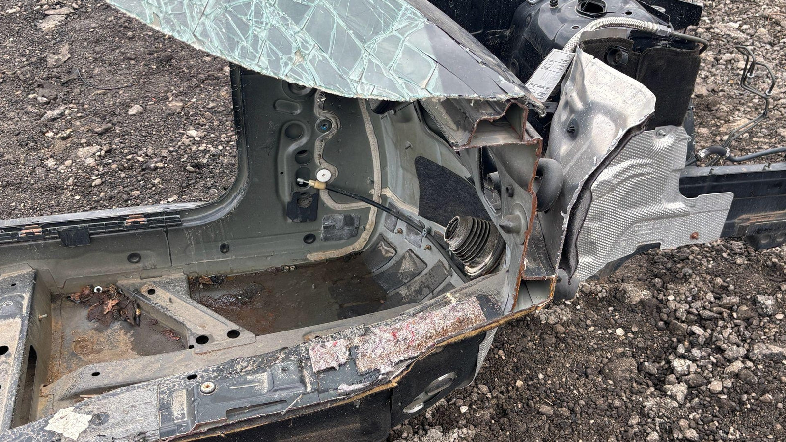 12-17 Mercedes E350 Front Left Side Quarter Panel Body Frame Cut