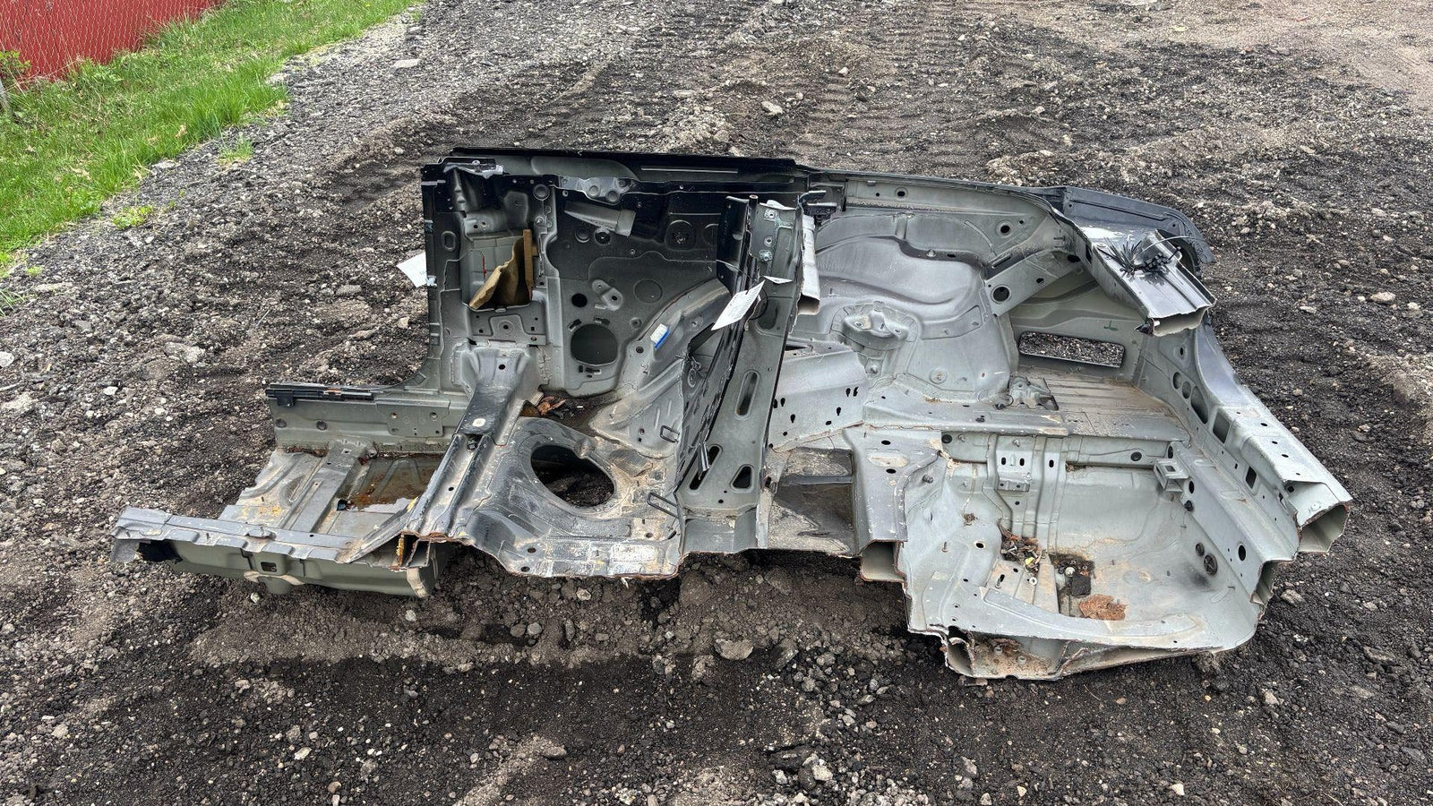 12-17 Mercedes E350 Rear Right Passenger Side Quarter Panel Body Frame Cut