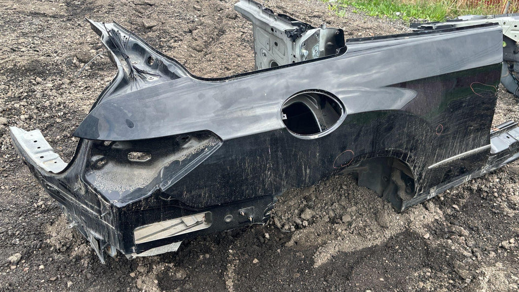 12-17 Mercedes E350 Rear Right Passenger Side Quarter Panel Body Frame Cut