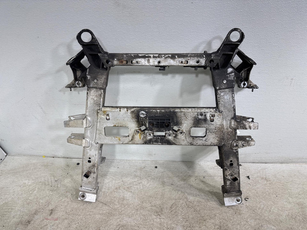 15-18 Cadillac Ats 2.0L Awd Front Subframe Cross Member Assembly Oem