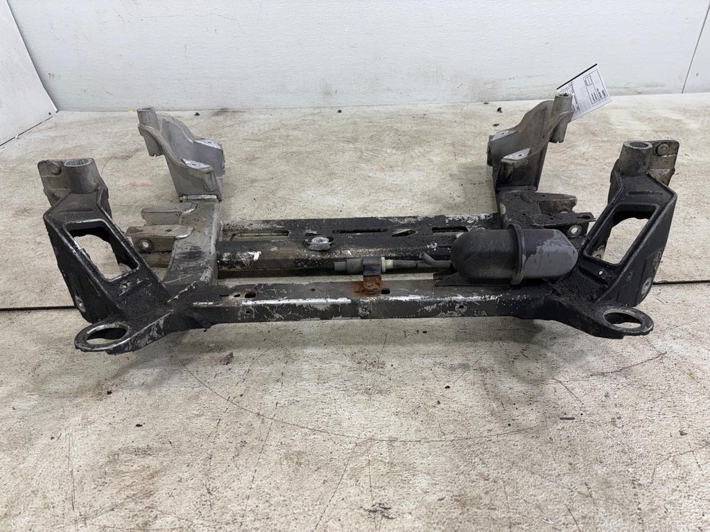 15-18 Cadillac Ats 2.0L Awd Front Subframe Cross Member Assembly Oem