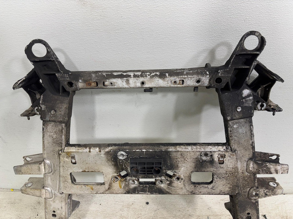 15-18 Cadillac Ats 2.0L Awd Front Subframe Cross Member Assembly Oem