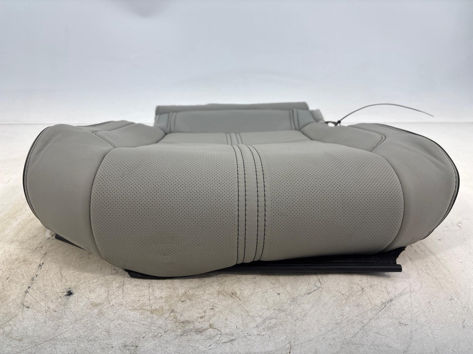 17-20 Acura Mdx Front Right Passenger Side Lower Seat Cushion