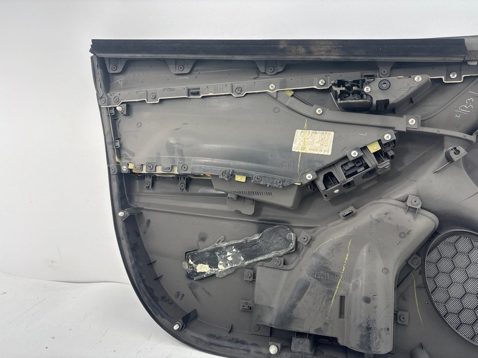 17-21 Subaru Impreza Front Door Trim Panel Right Passenger Side Beige/Black Oem