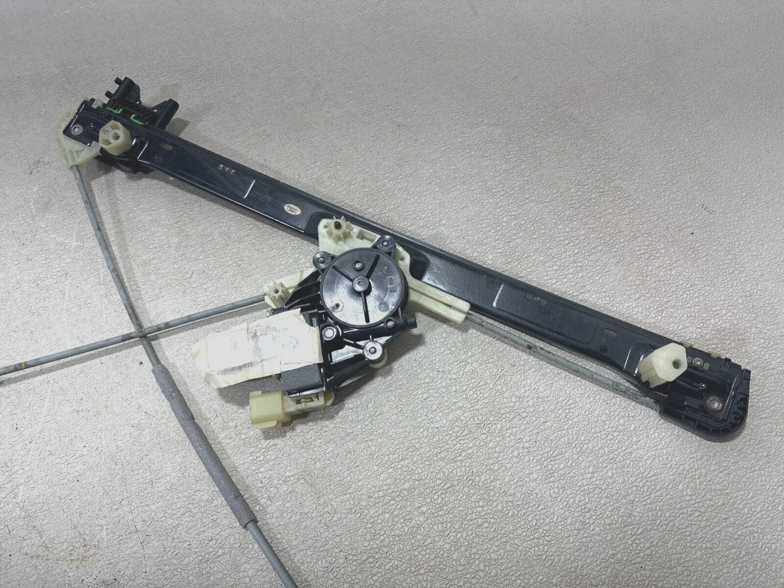 14-22 Land Rr Sport 17-23 Discovery Rear Right Door Window Regulator W/ Motor