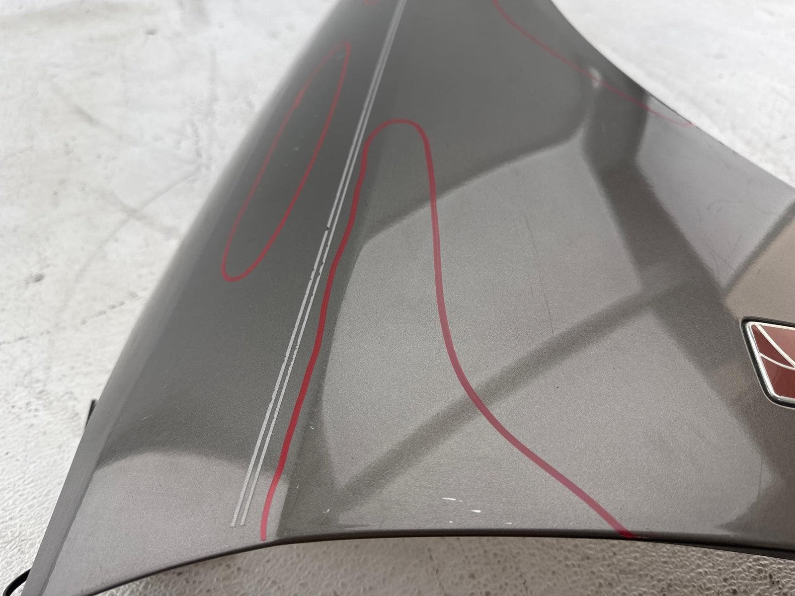 00-02 Saturn S Sw2 Front Passenger Side Fender Cover Panel Oem