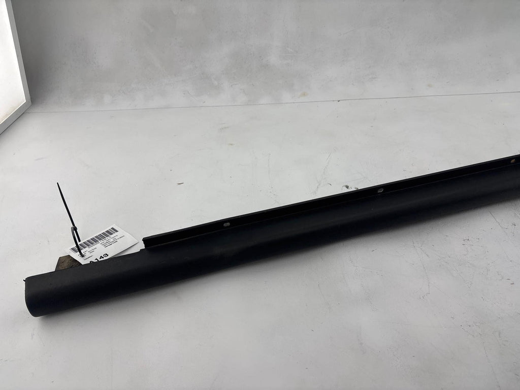 00-02 Saturn S Sw2 Driver Side Rocker Moulding Oem