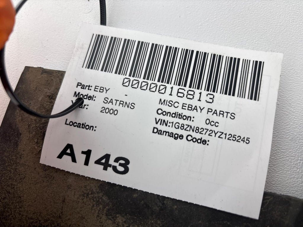 00-02 Saturn S Sw2 Driver Side Rocker Moulding Oem