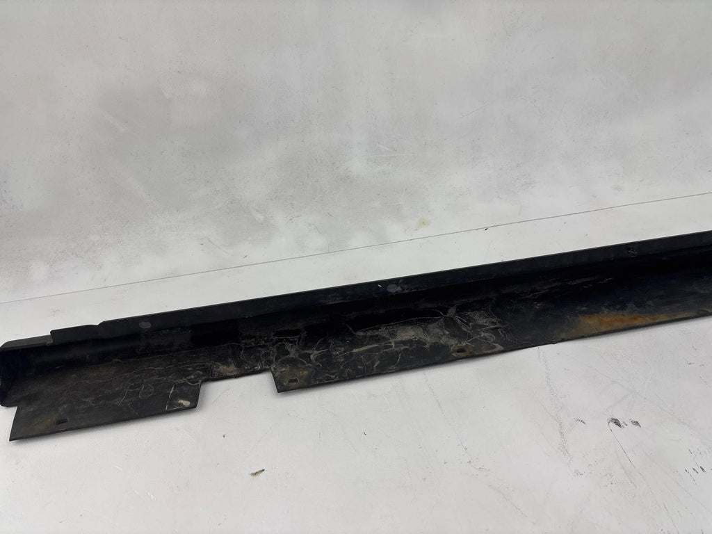00-02 Saturn S Sw2 Driver Side Rocker Moulding Oem