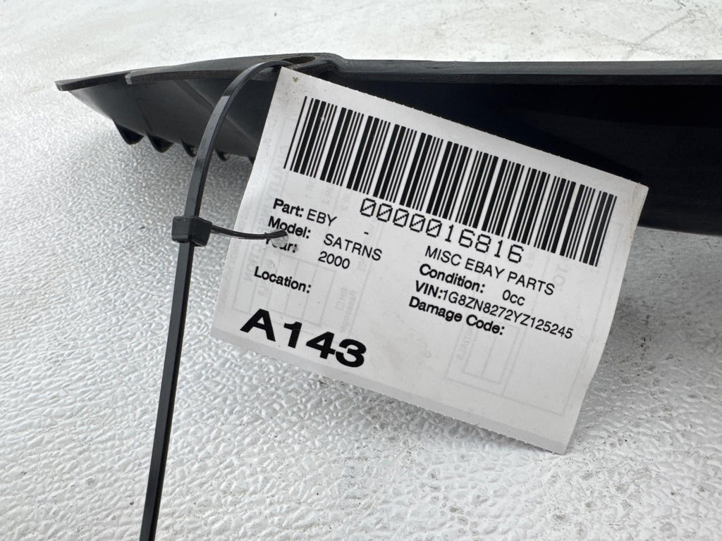 00-02 Saturn S Sw2 Windshield Wiper Cowl Panel Vent