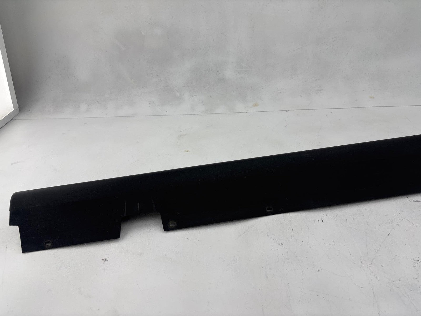 00-02 Saturn S Sw2 Passenger Side Rocker Moulding Oem