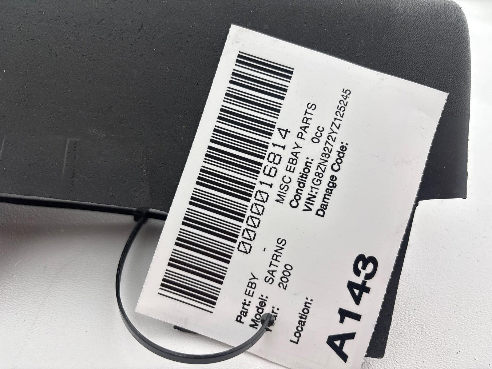 00-02 Saturn S Sw2 Passenger Side Rocker Moulding Oem