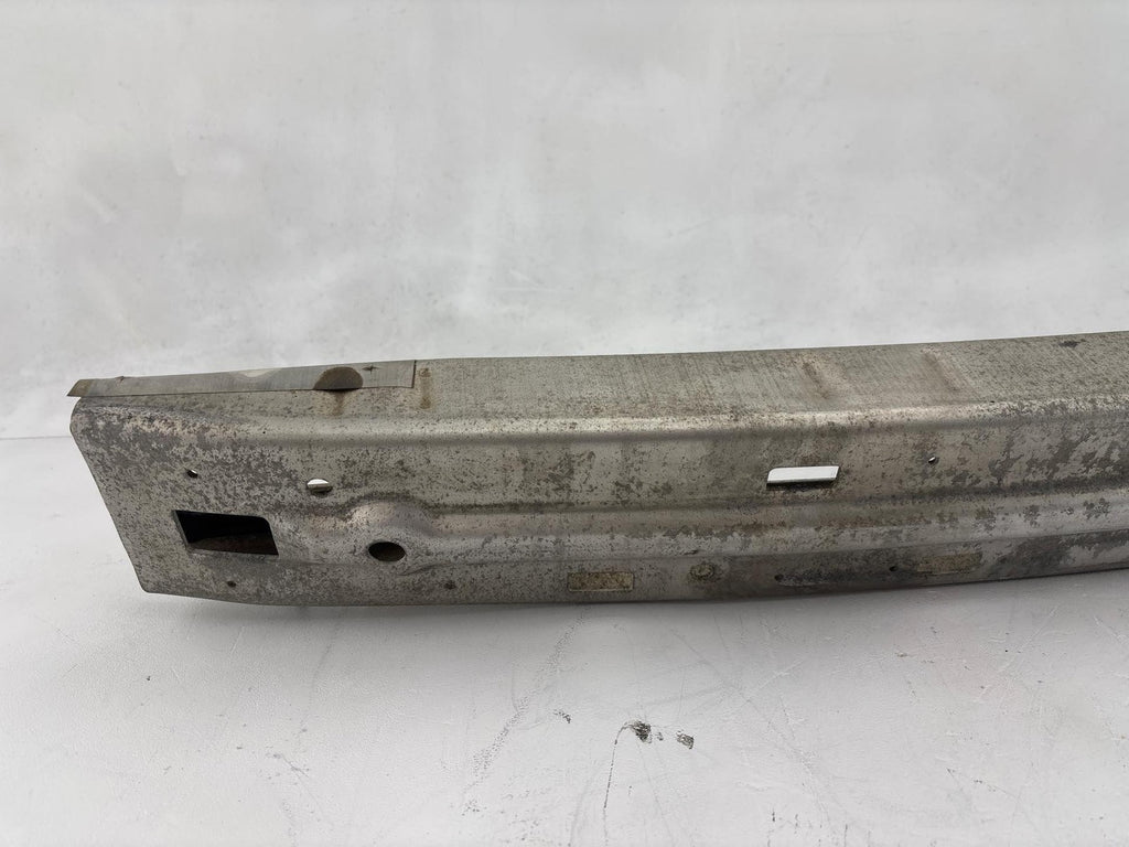 00-02 Saturn Sw2 1.9L Rear Bumper Reinforcement Beam Oem