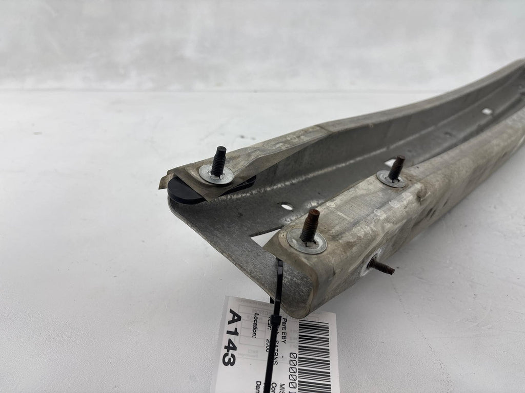 00-02 Saturn Sw2 1.9L Rear Bumper Reinforcement Beam Oem