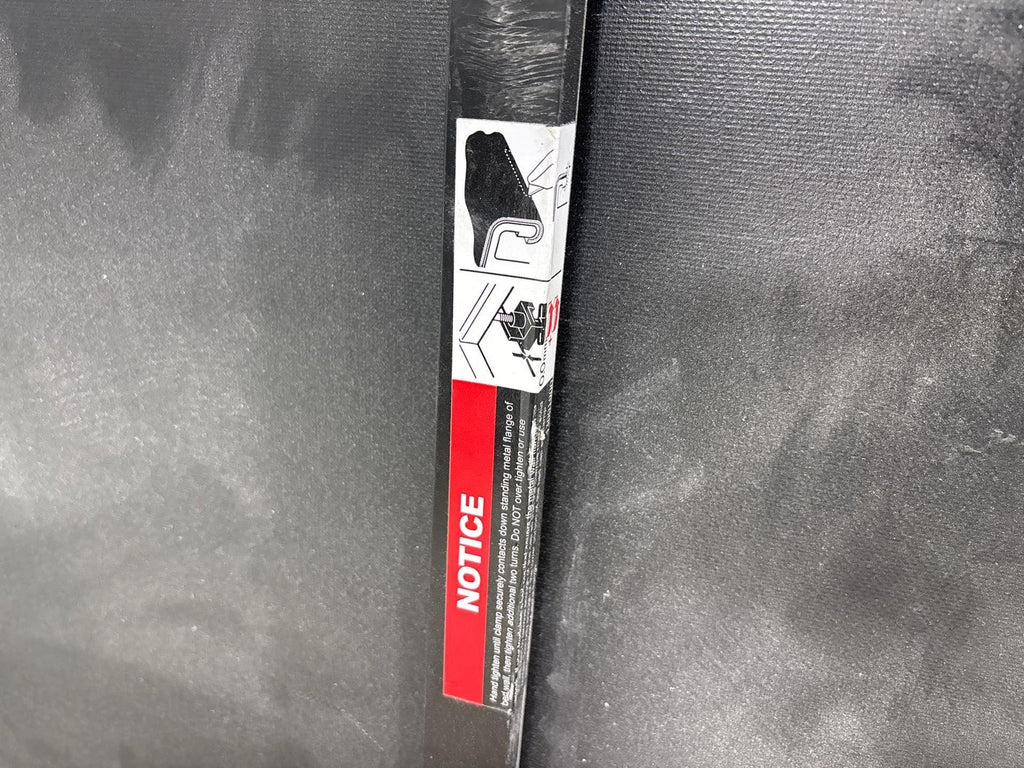 019-2025 Chevy Silverado GMC Sierra 1500 5.8FT Hard Tonneau Cover Truck Bed