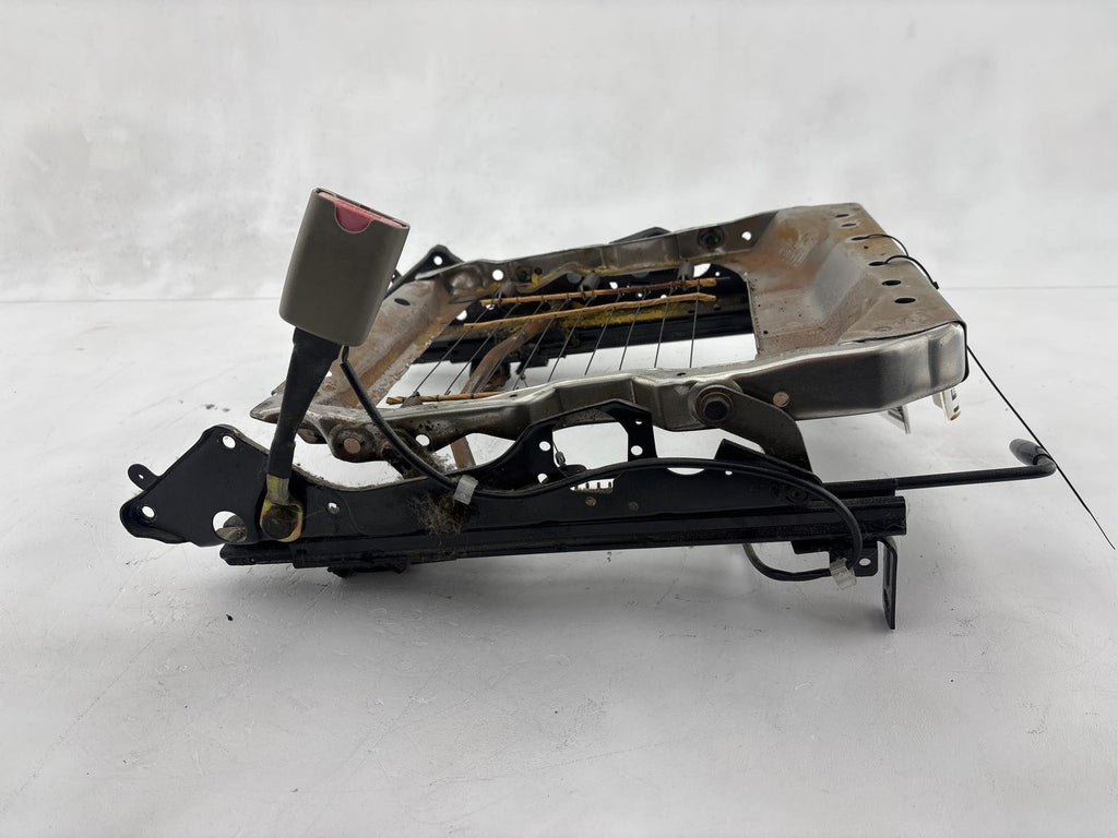 00-02 Saturn Sw2 Front Driver Side Seat Track Frame Oem