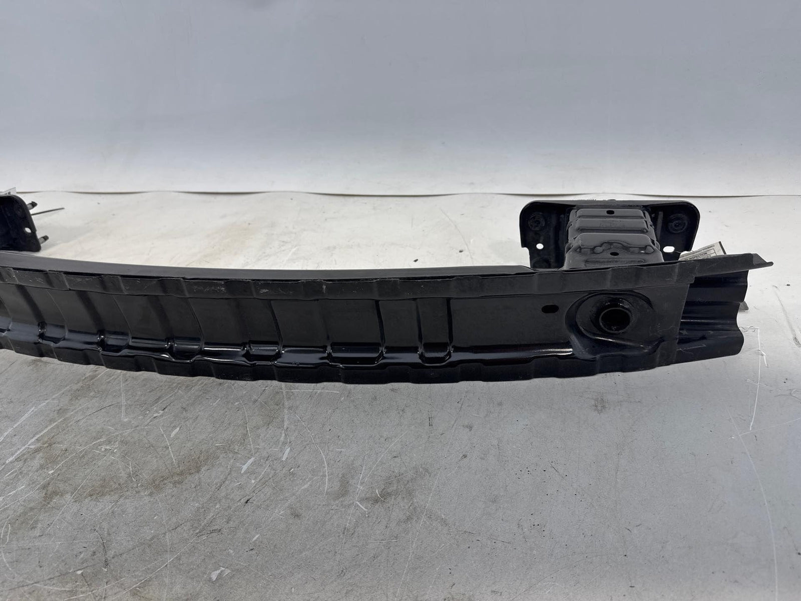 14-17 Mercedes-Benz Cla250 Rear Bumper Reinforcement Bar Beam Oem