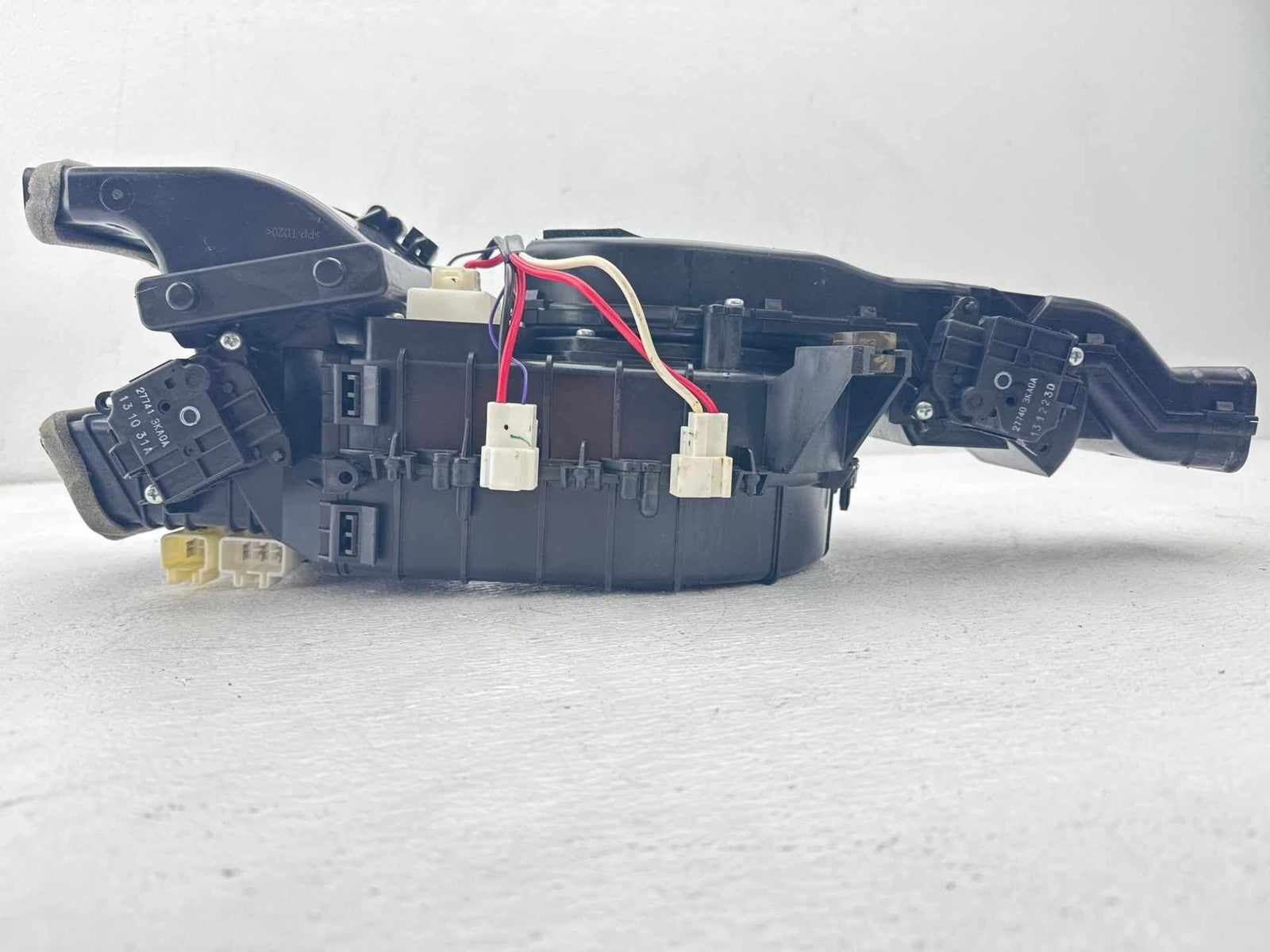 13-16 Infiniti Qx60 Jx35 Center Console Ac Heater Blower Motor Housing Box Oem