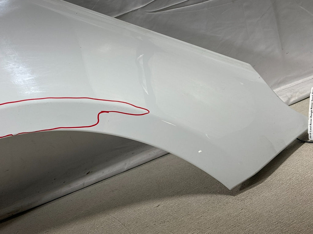 14-17 Land Range Rover Sport (L494) Right Side Fender Cover White (867) *Damage*