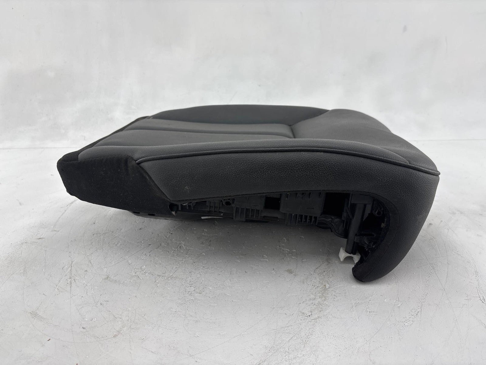 07-12 Mercedes Gl450 Front Right Lower Seat Bottom Cushion Oem