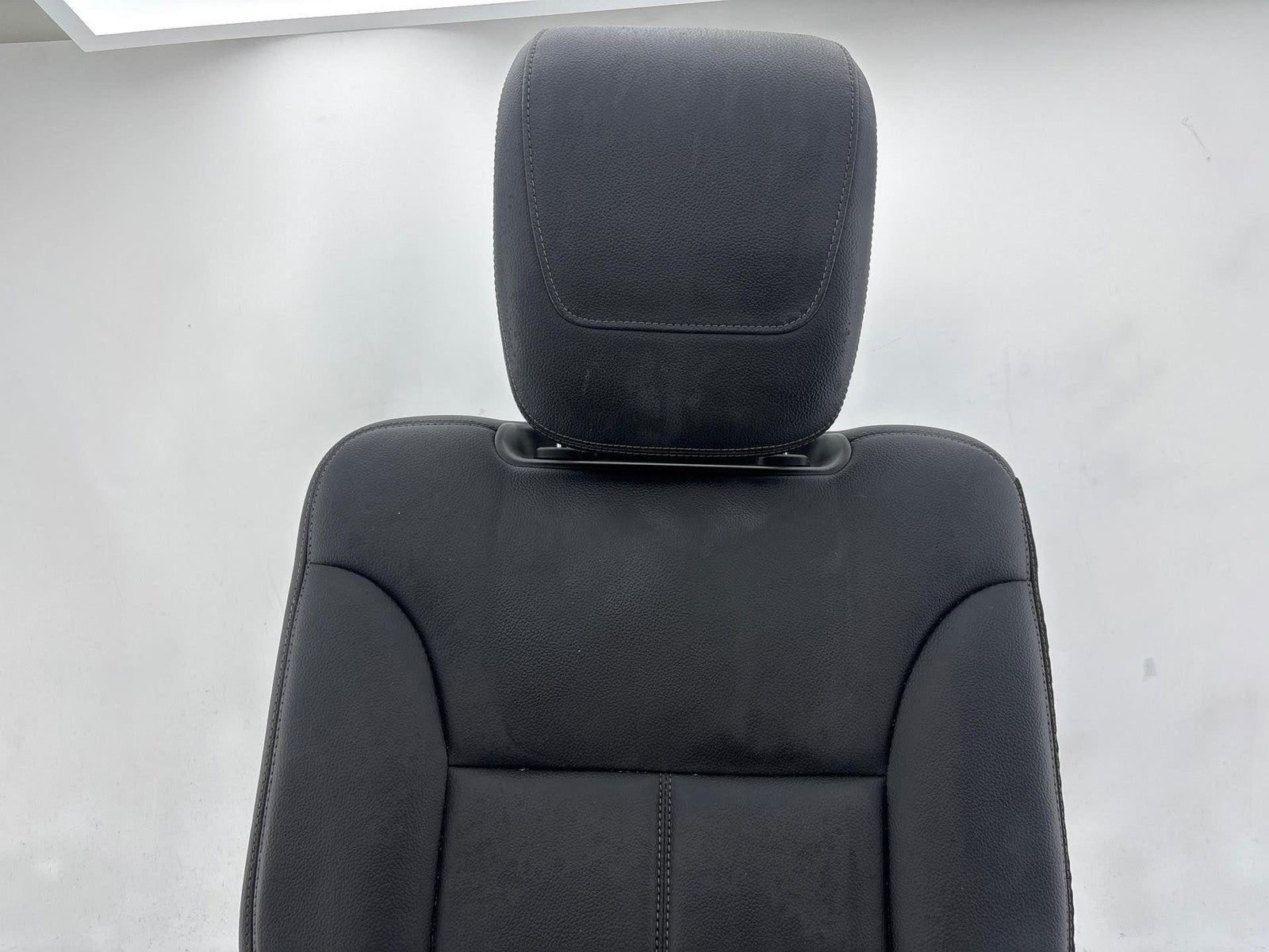 07-12 Mercedes Gl450 Rear Right 3Rd Row Seat Assembly Oem