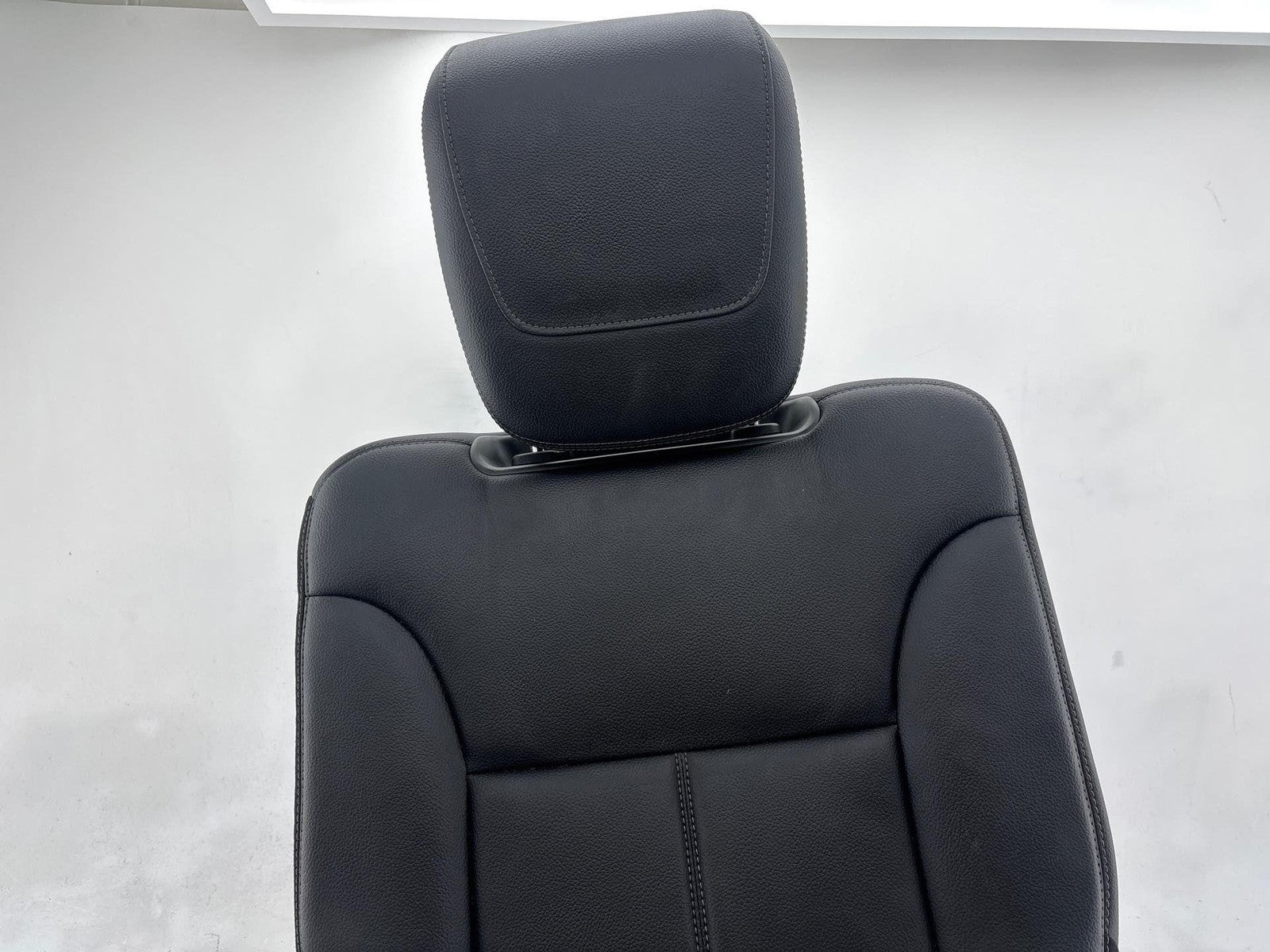 07-12 Mercedes Gl450 Rear Left 3Rd Row Seat Assembly Oem