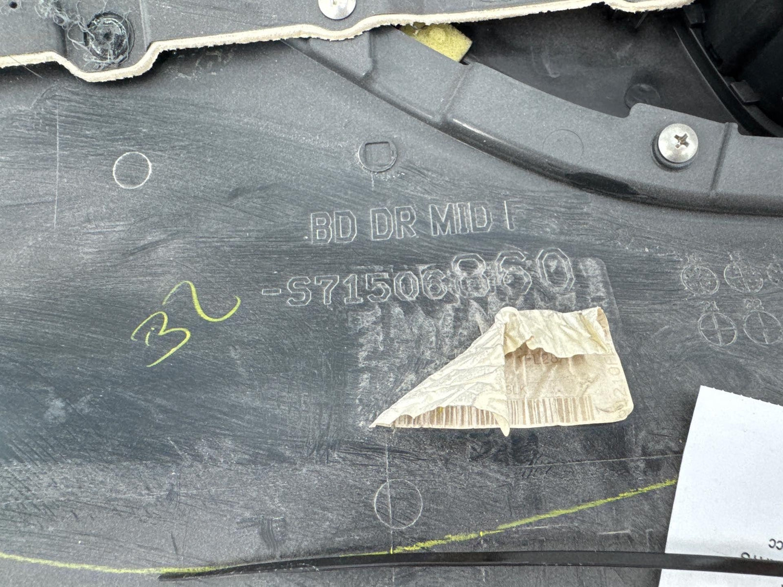 17-23 Subaru Impreza Hatchback Front Right Interior Door Panel Trim Oem