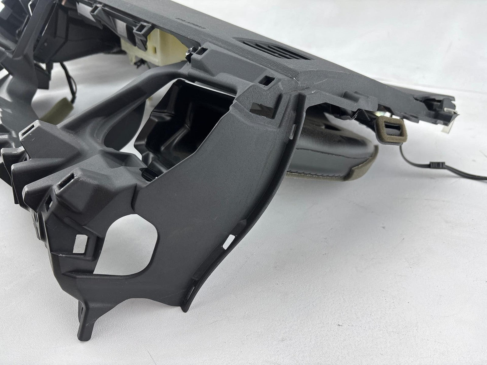 2011-2014 Toyota Sienna Dashboard Dash Panel Oem