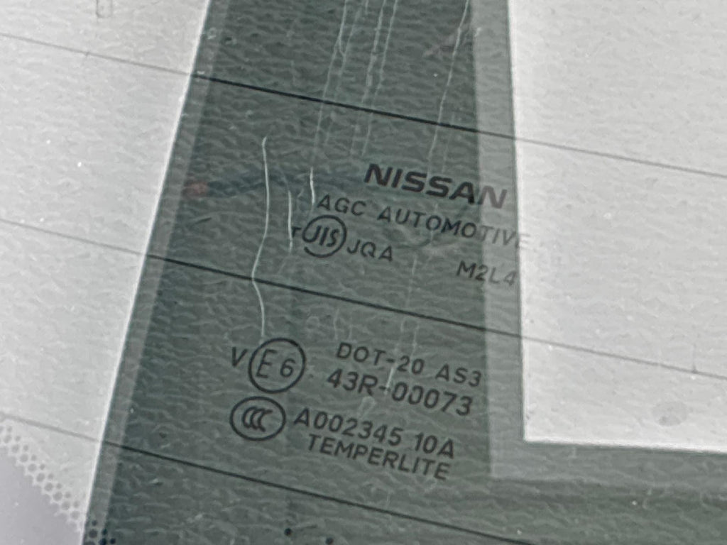 2017-2022 Nissan Rogue Sport Rear Trunck Liftgate Window Glass Oem