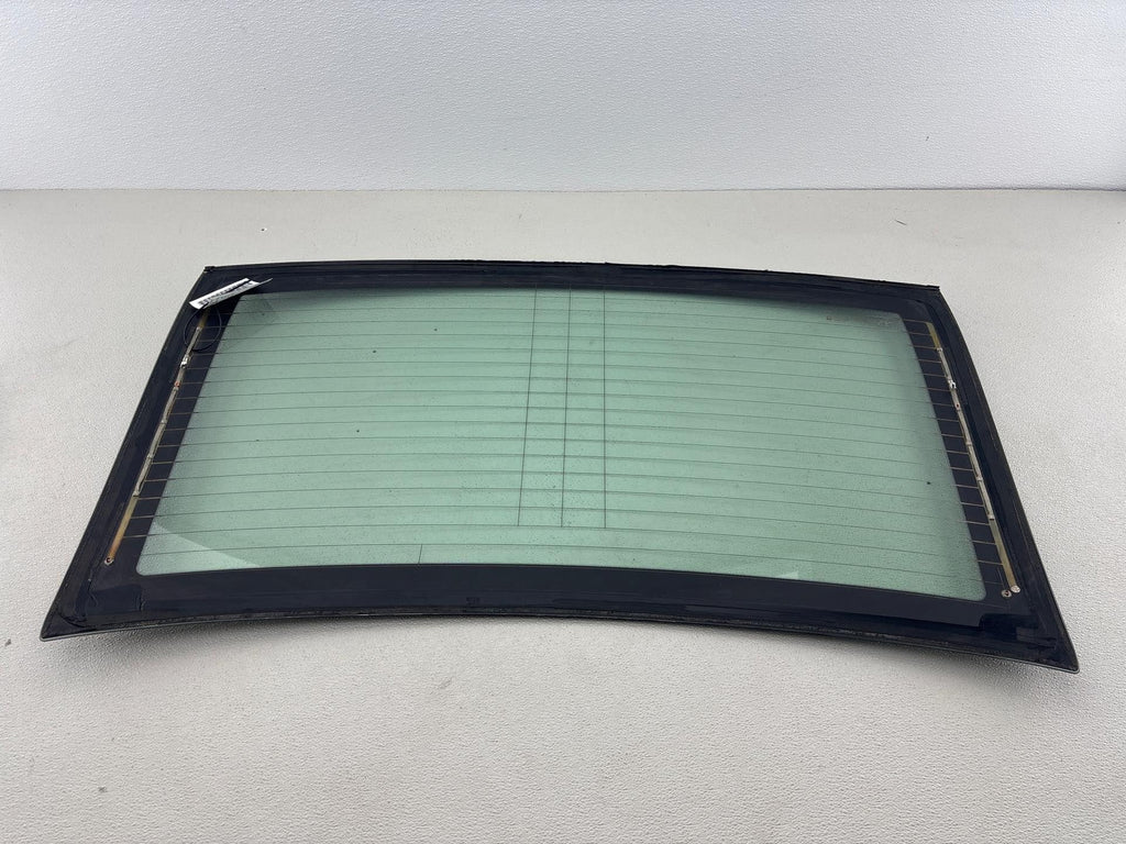 2013-2018 CADILLAC ATS Back Window Glass OEM
