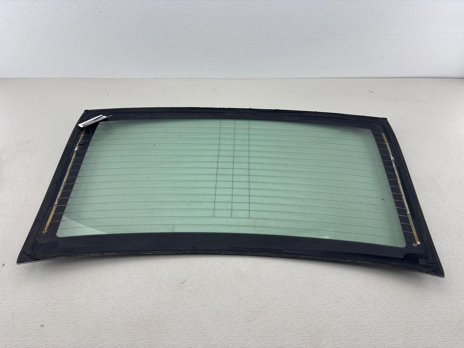 2013-2018 CADILLAC ATS Back Window Glass OEM