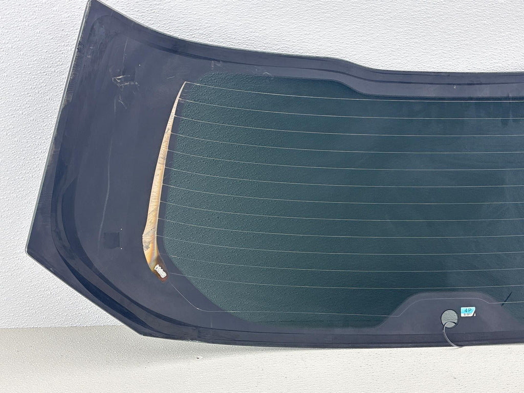 2017-2022 Nissan Rogue Sport Rear Trunck Liftgate Window Glass Oem