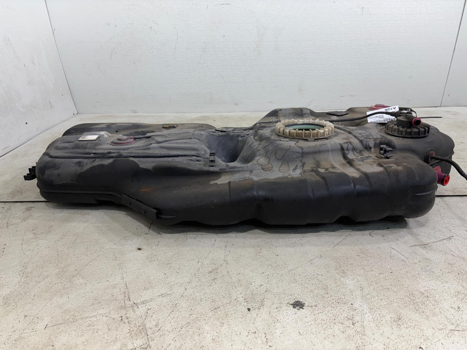 2011-2016 Toyota Sienna Fuel Tank Assembly 3.5L 2Grfe Fwd Oem Used