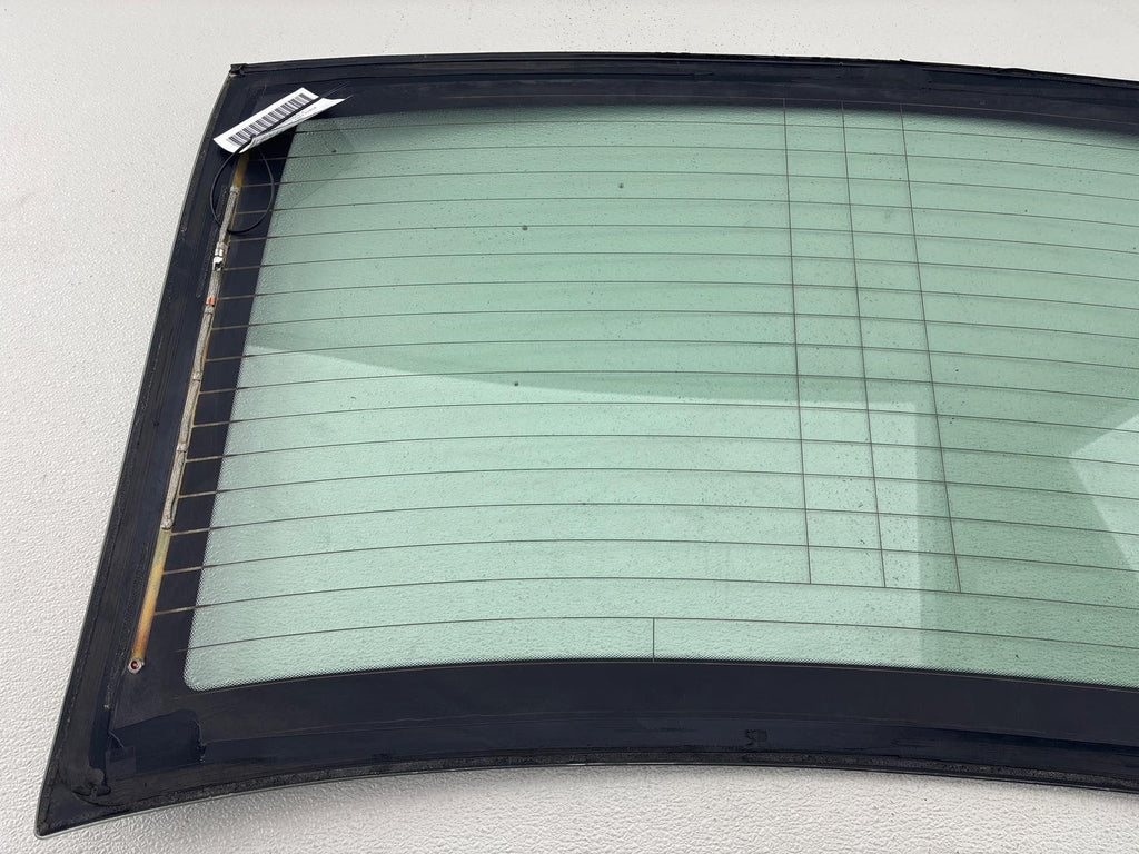 2013-2018 CADILLAC ATS Back Window Glass OEM