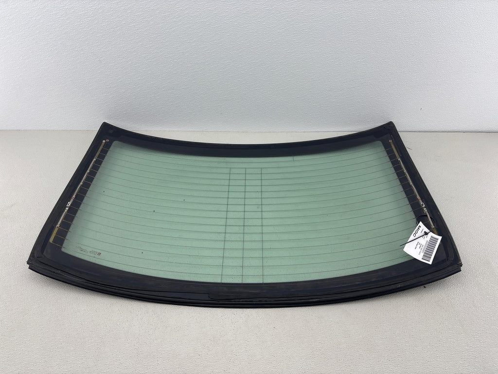 2013-2018 CADILLAC ATS Back Window Glass OEM