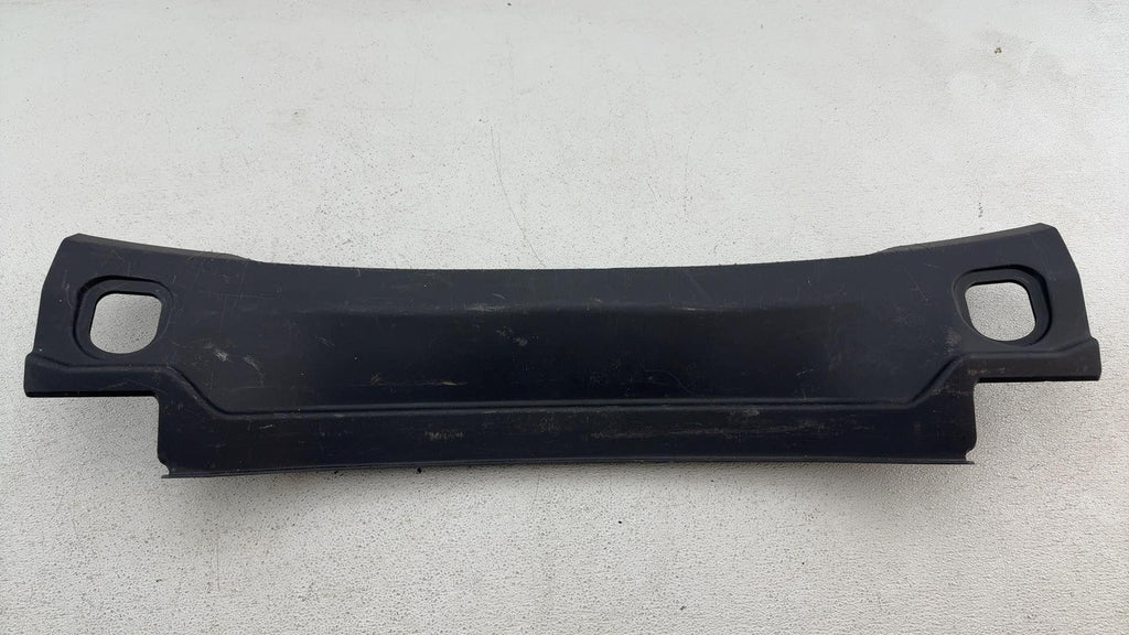 13-18 Cadillac Ats Sedan Rear Trunk Lid Sill Scuff Trim Cover Panel 22946238