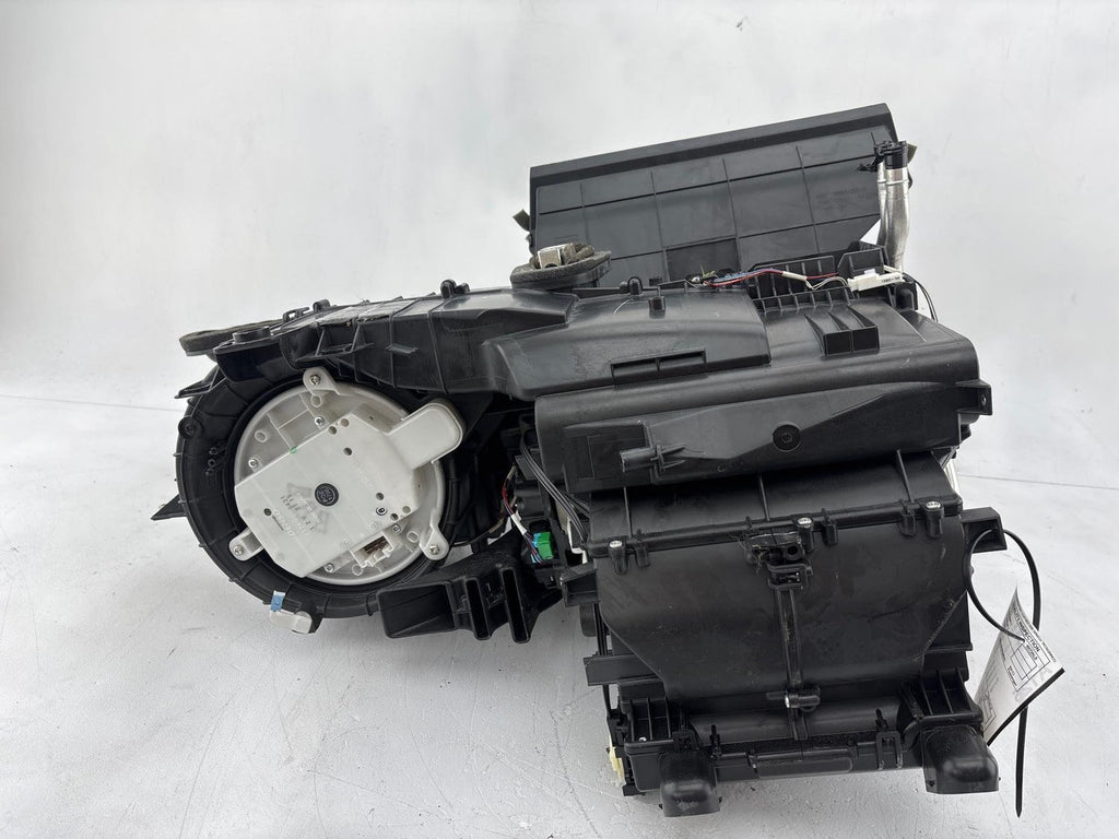 2011-2020 Toyota Sienna Hvac Ac Climate Heater Blower Housing Box Oem