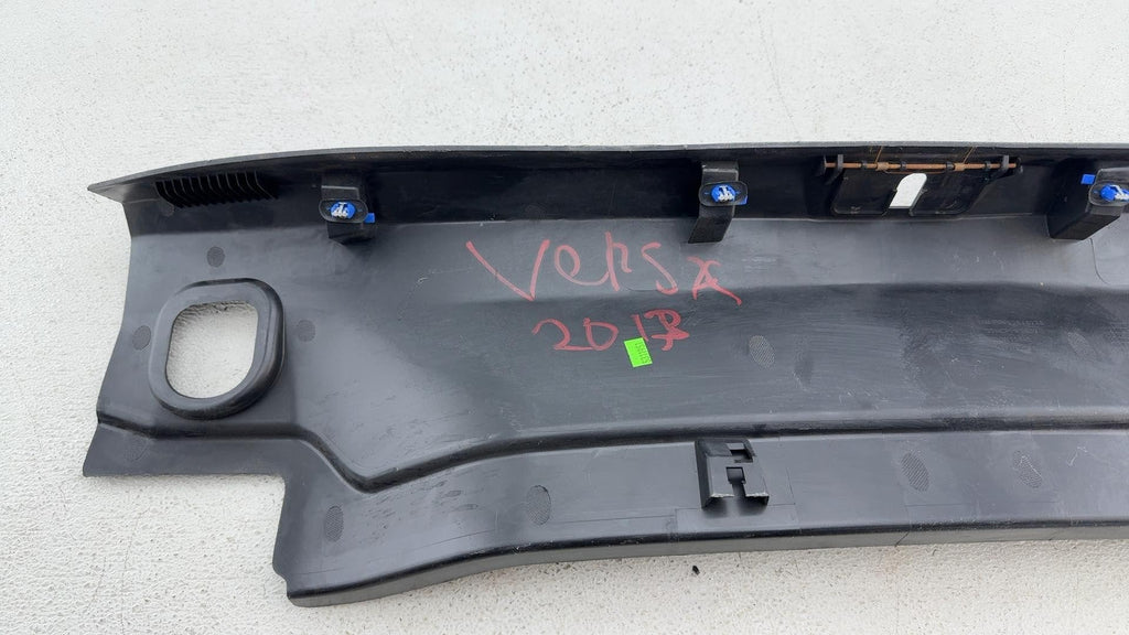 13-18 Cadillac Ats Sedan Rear Trunk Lid Sill Scuff Trim Cover Panel 22946238