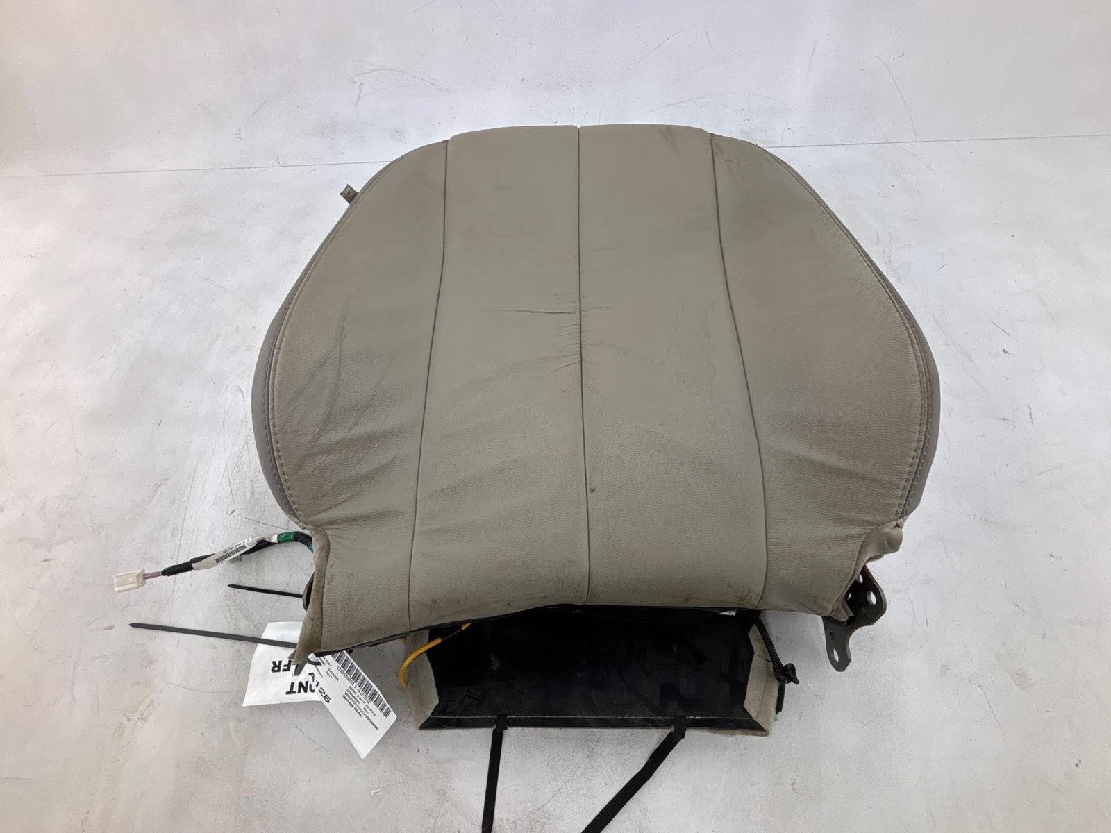 2011-2014 Toyota Sienna Front Right Upper Seat Cushion Oem