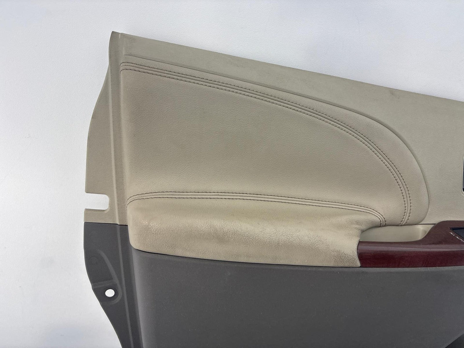 2011-2012 Toyota Sienna Front Left Interior Door Trim Panel 67060-08090 Oem
