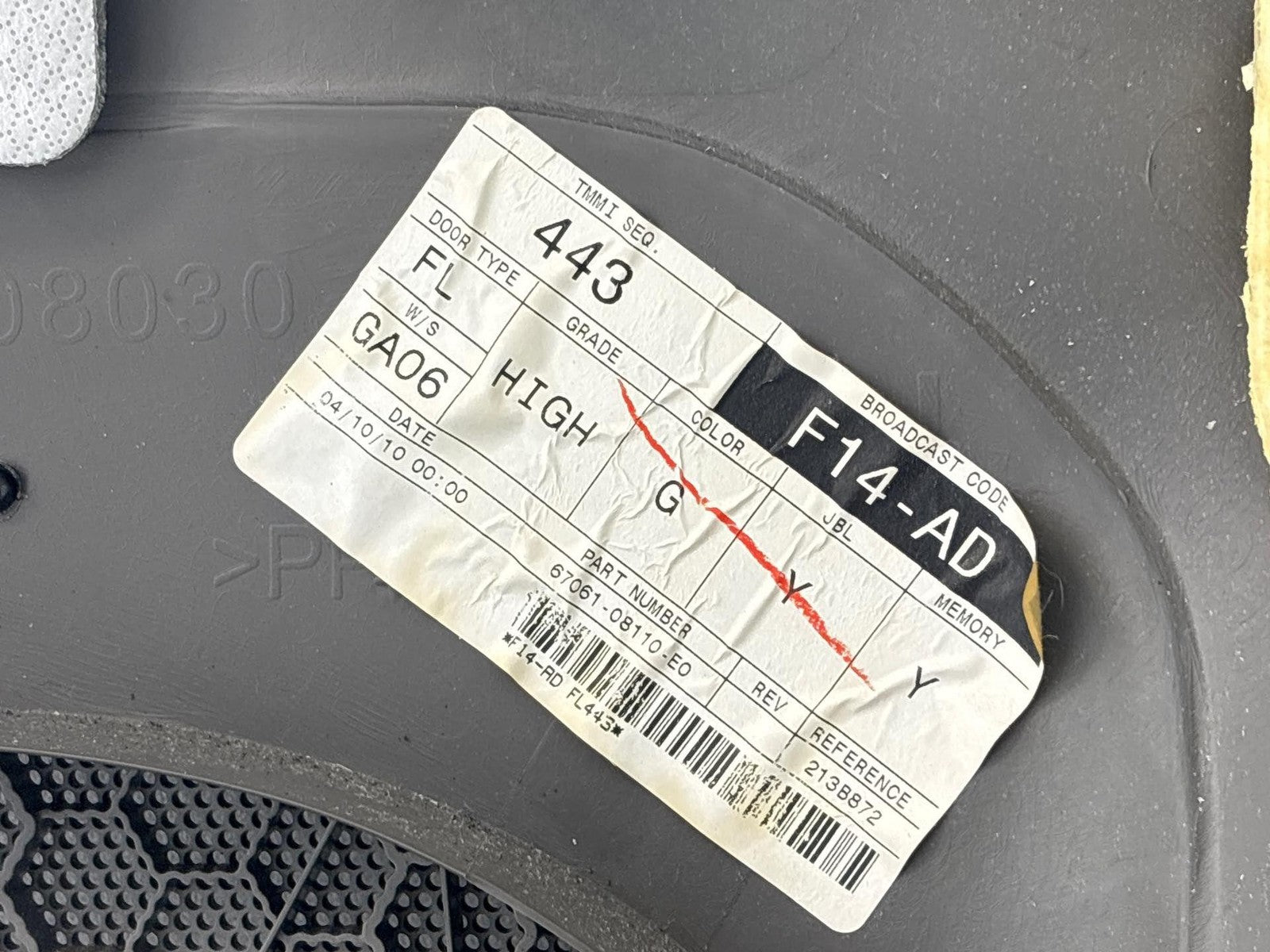 2011-2012 Toyota Sienna Front Left Interior Door Trim Panel 67060-08090 Oem