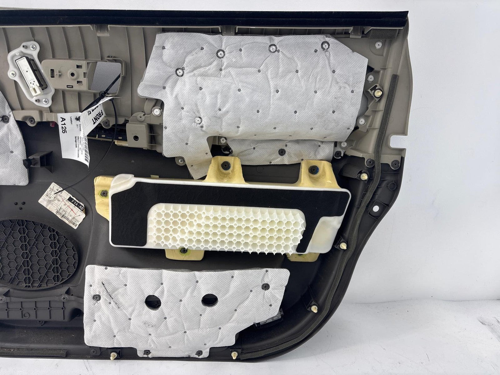 2011-2012 Toyota Sienna Front Left Interior Door Trim Panel 67060-08090 Oem