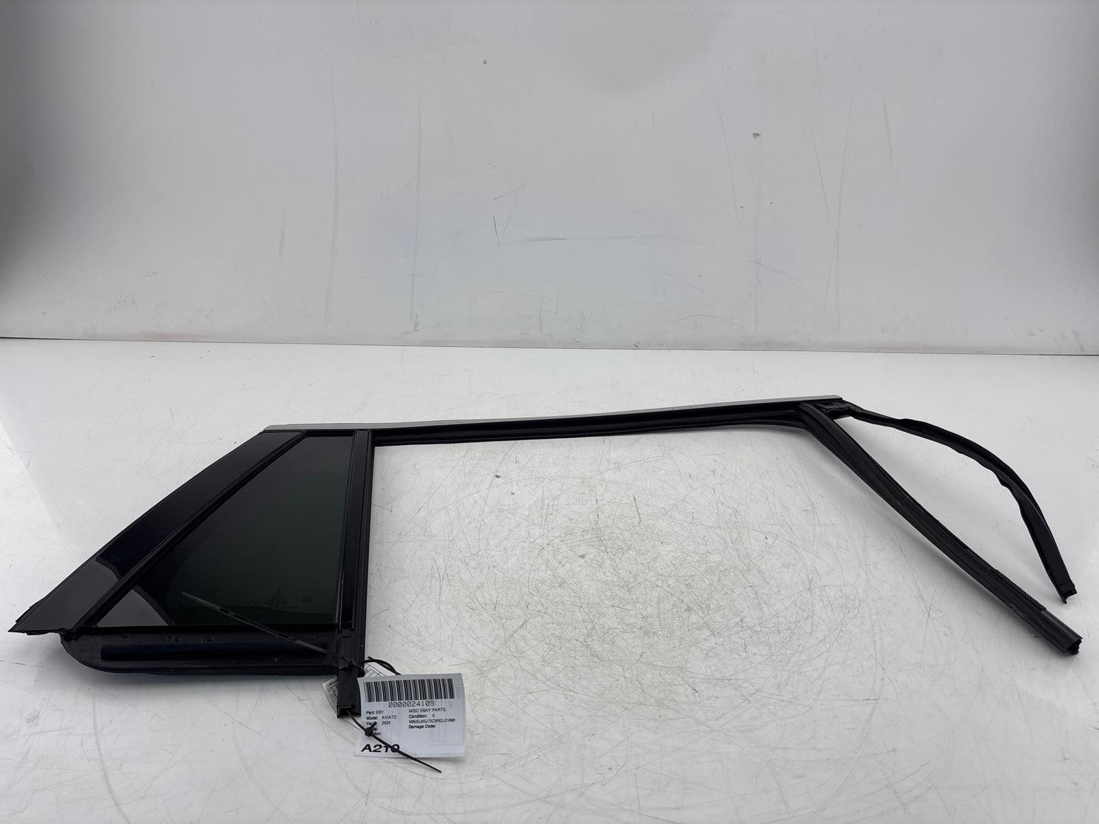 20-24 Lincoln Aviator Rear Right Door Vent Window Glass w/ Run Channel OEM