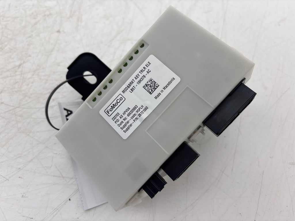 20-24 Lincoln Aviator Trailer Hitch Tow Brake Control Module OEM LB5T-19H378-AC