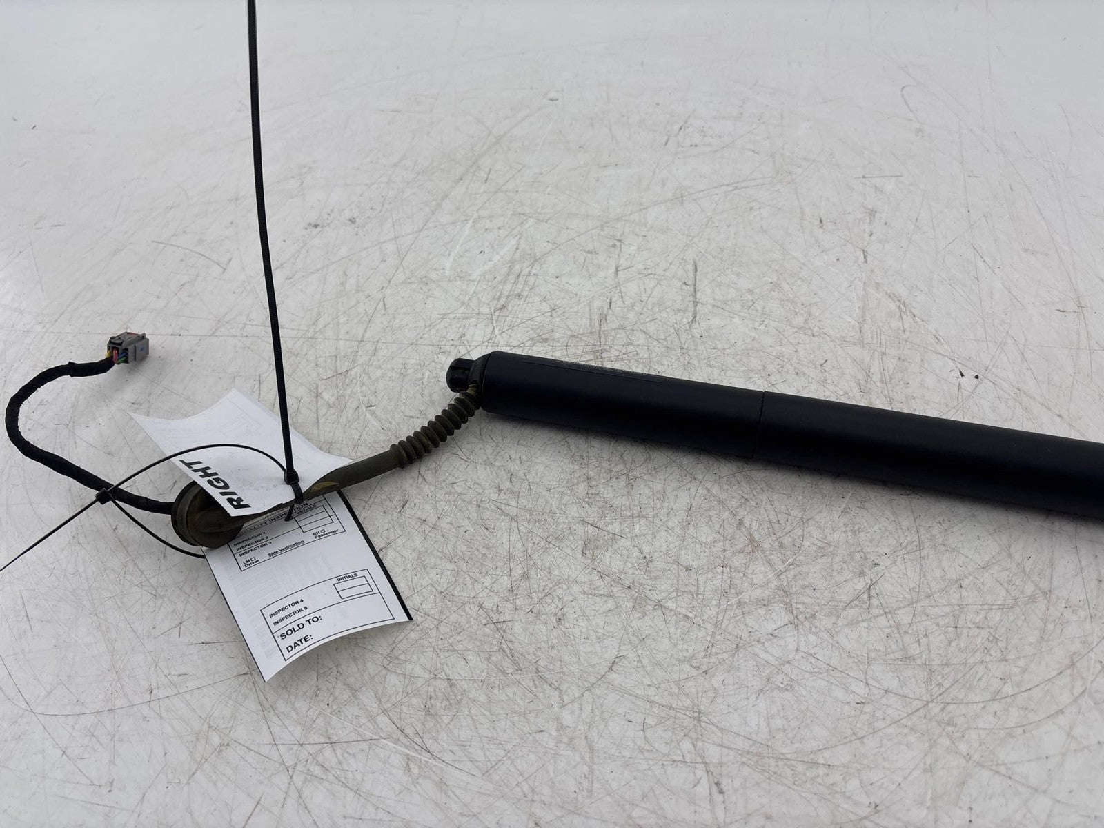 20-25 Lincoln Aviator Rear Right Liftgate Power Lift Shock Cylinder OEM