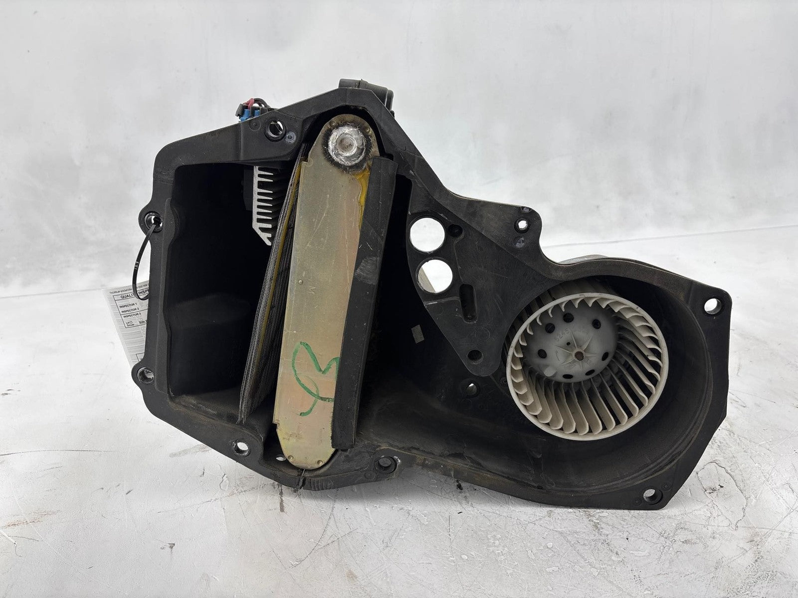 1984-1996 Chevrolet Corvette HVAC Heater Blower Box OEM 52452176