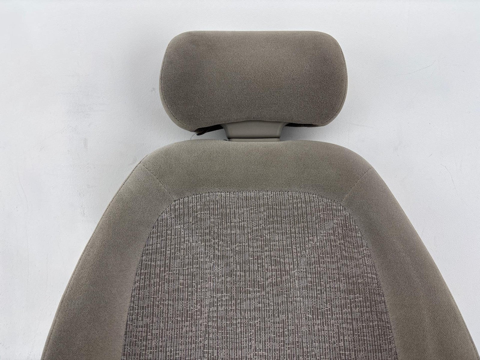 00-02 Saturn Sw2 Front Passenger Side Upper Seat Cushion