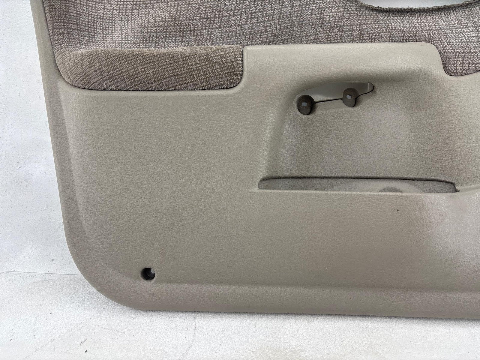 00-02 Saturn Sw2 Front Driver Side Door Panel Trim Cover