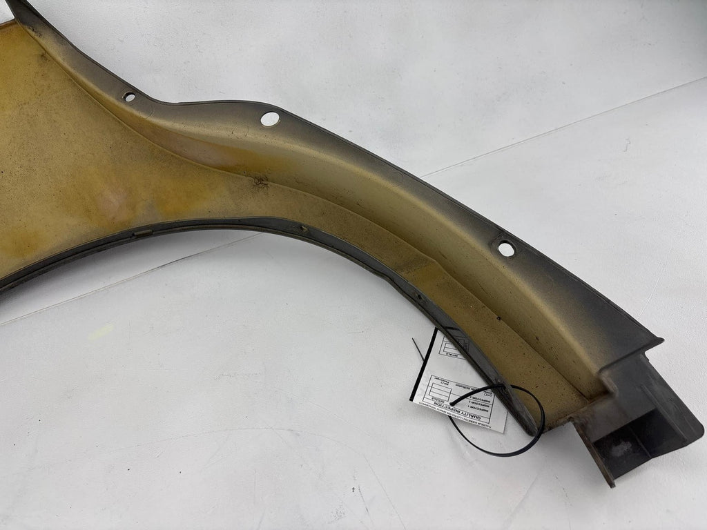 00-01 Saturn Sw2 Driver Side Rear Quarter Fender Cover Panel Oem